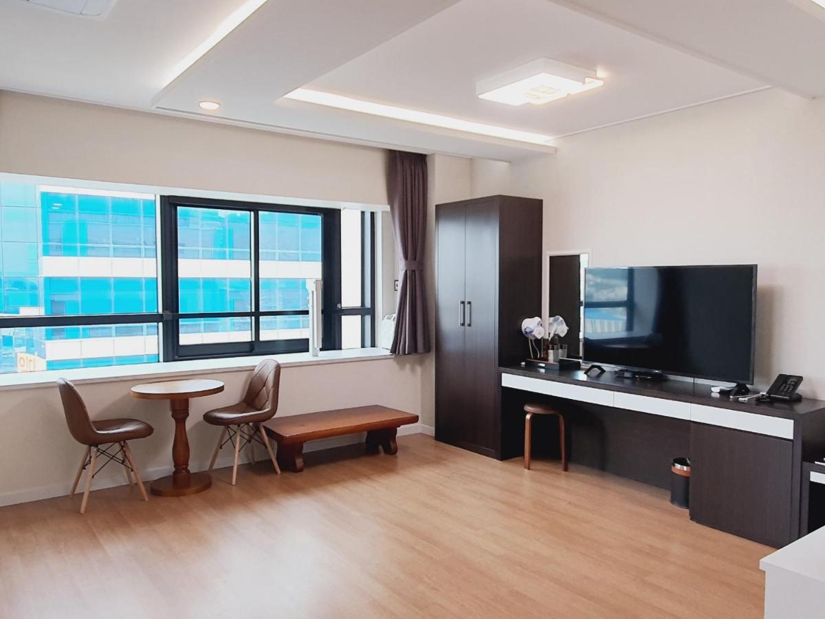 Hotel Wooin Mokpo Exterior photo